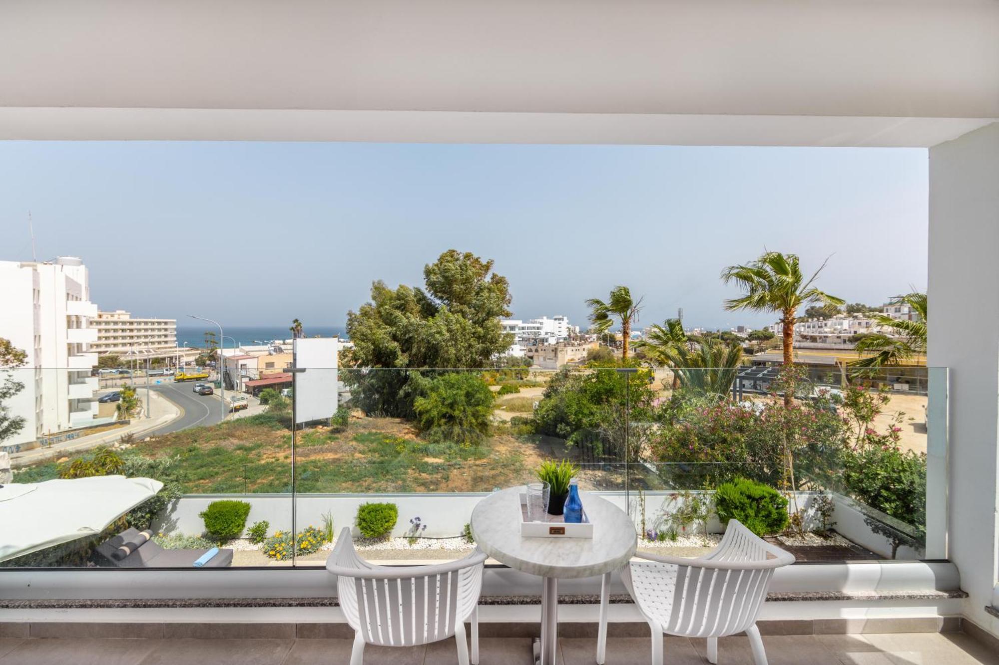 Fig Tree Bay Residences 4 Протарас Экстерьер фото